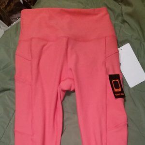 NWT Gottex Breathable Lightweight Flex Compression Capri Pant Coral Pink